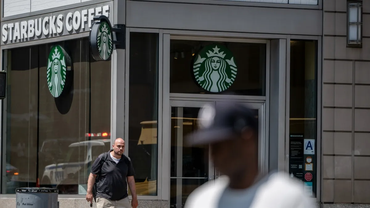Starbucks to Cut 900 Jobs and Close Stores Amid Turnaround Plan