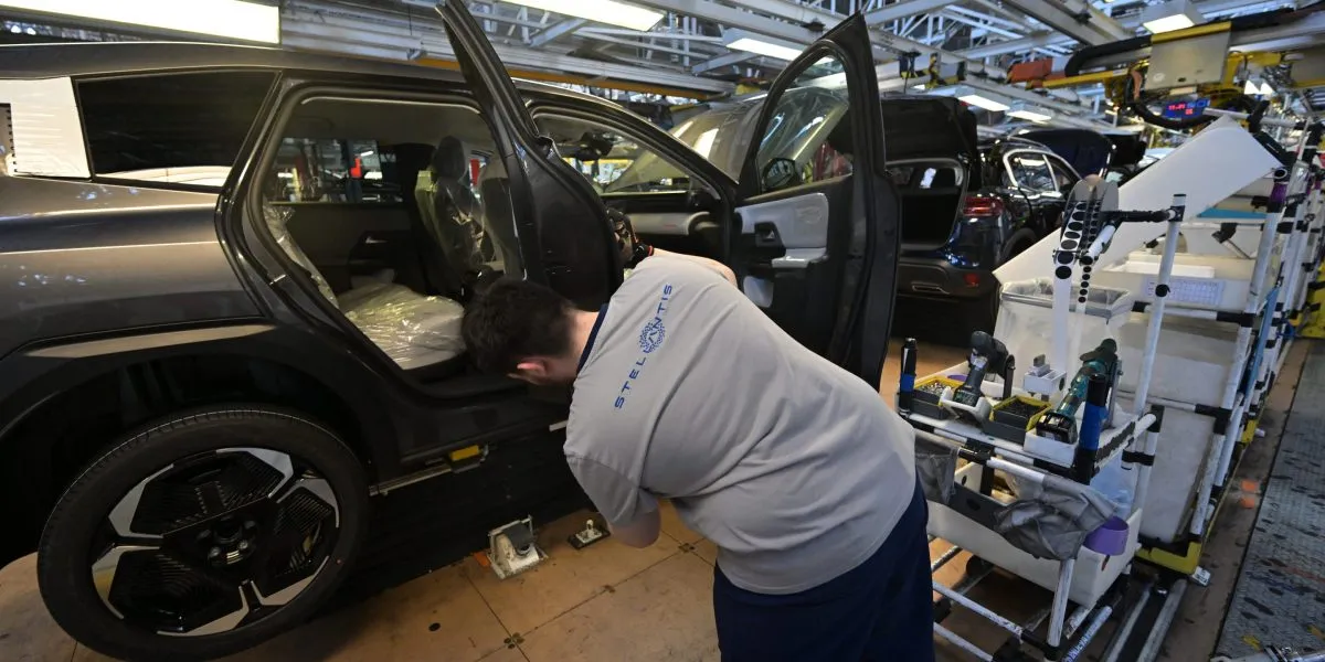 Stellantis Faces 2.3 Billion Euro Loss Amid US Tariff Challenges