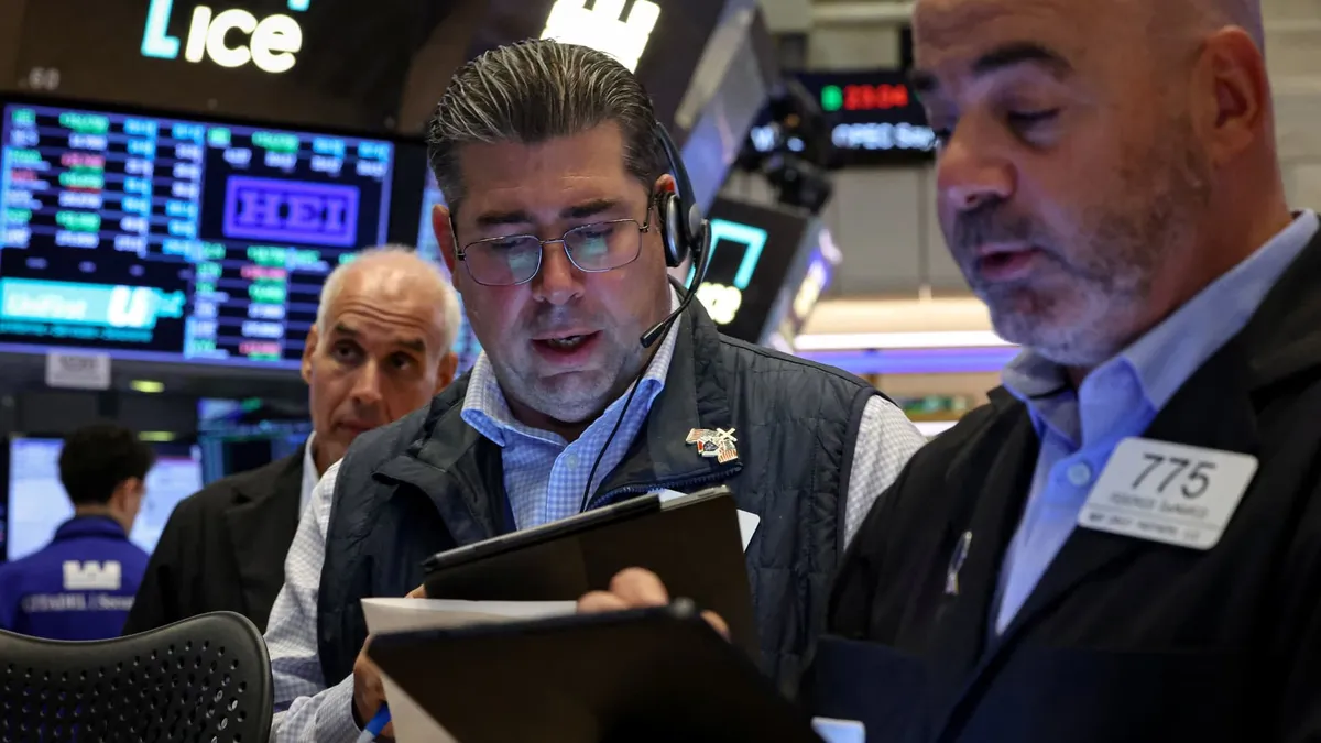 Stock Futures Rise as Investors Bet on Interest Rate Cuts