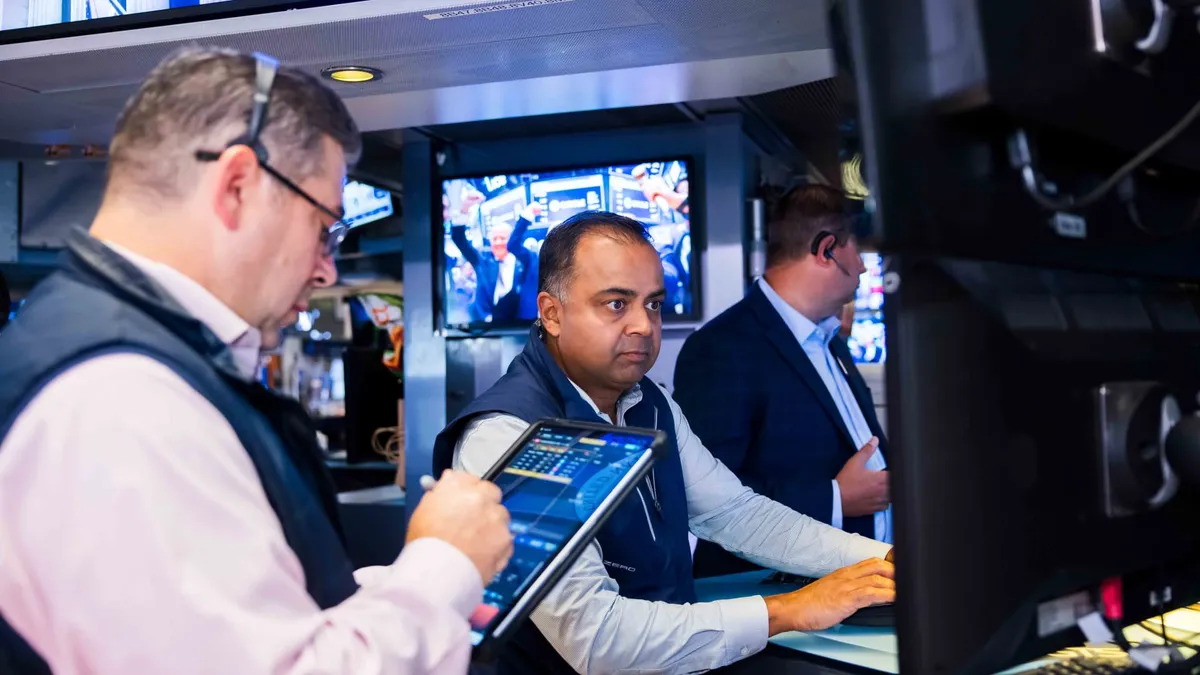 Stock Futures Steady as Investors Brace for Key Inflation Data