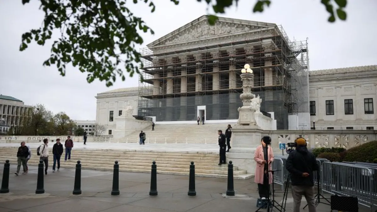 Supreme Court Decision Puts Hundreds of Thousands of Venezuelans at Risk of Deportation