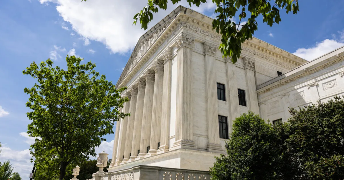 Supreme Court Temporarily Shields Trump Administration in Musk Document Case