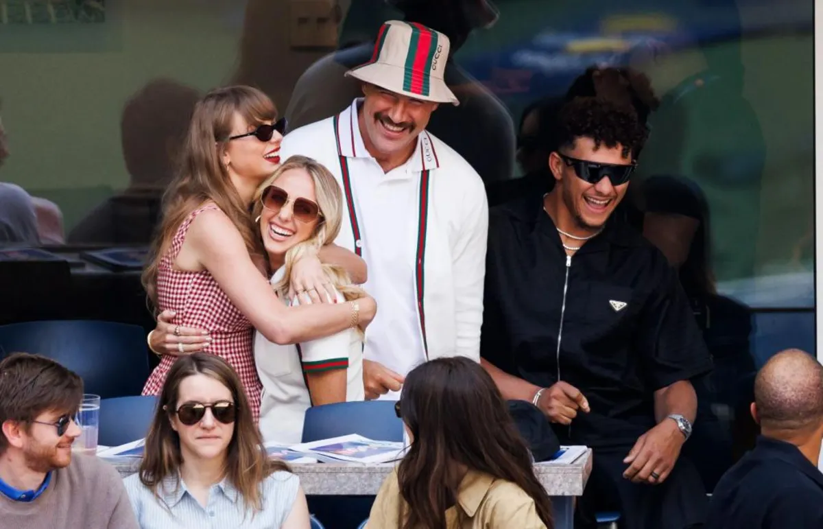 Taylor Swift Celebrated by Chiefs Stars After Reclaiming Music Catalog
