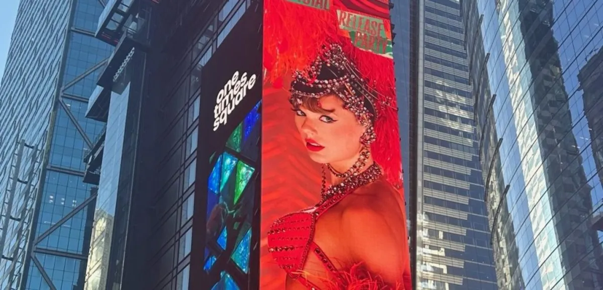 Taylor Swift's Showgirl: The Box Office Sensation You Can't Miss!