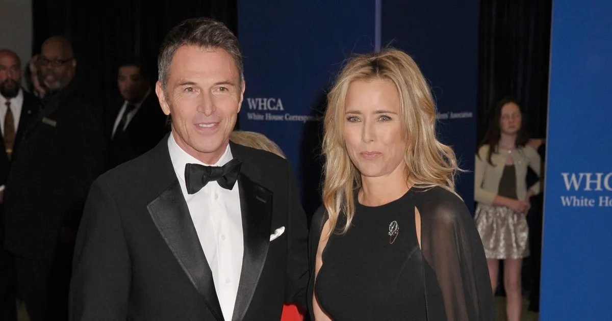 Téa Leoni and Tim Daly Tie the Knot: A Hollywood Love Story