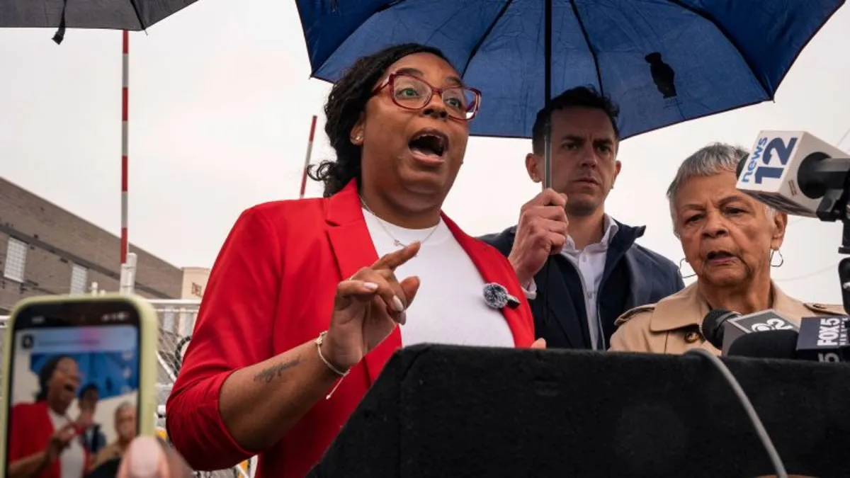 Tensions Escalate as Lawmakers Clash with DHS at Newark ICE Facility