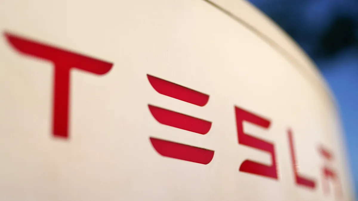 Tesla Faces New NHTSA Investigation Over Full Self-Driving Technology