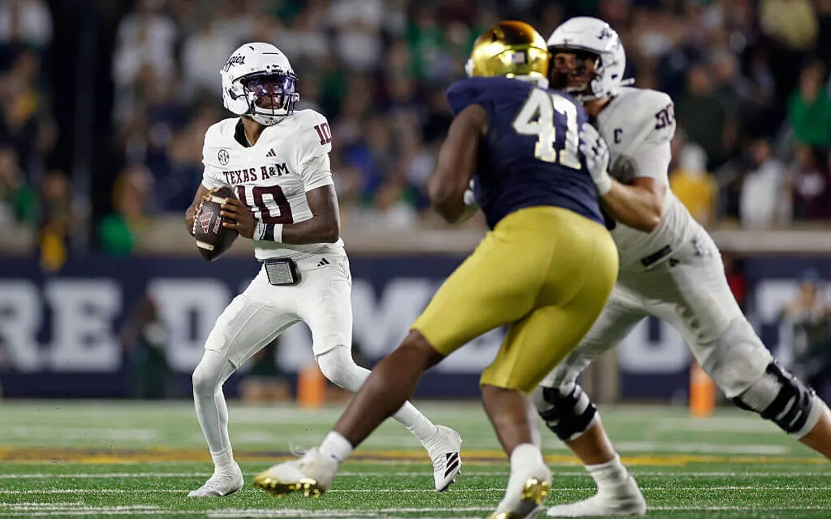 Texas A&M Edges Out Notre Dame in Thrilling 41-40 Finish