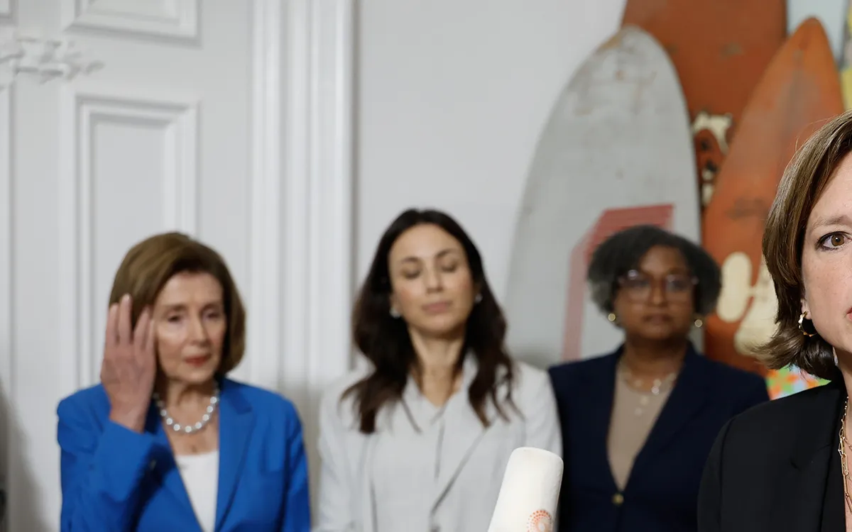 Texas Democrats Rally in California to Counter GOP Redistricting Scheme