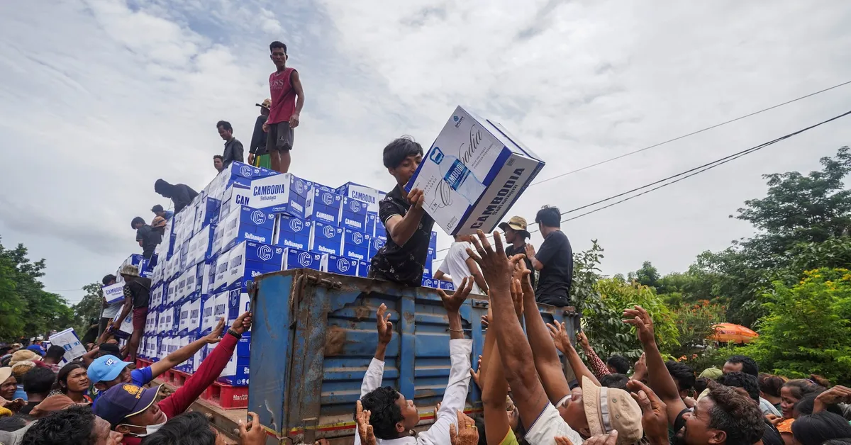 Thailand and Cambodia Leaders Set for Urgent Mediation Talks Amid Escalating Border Conflict