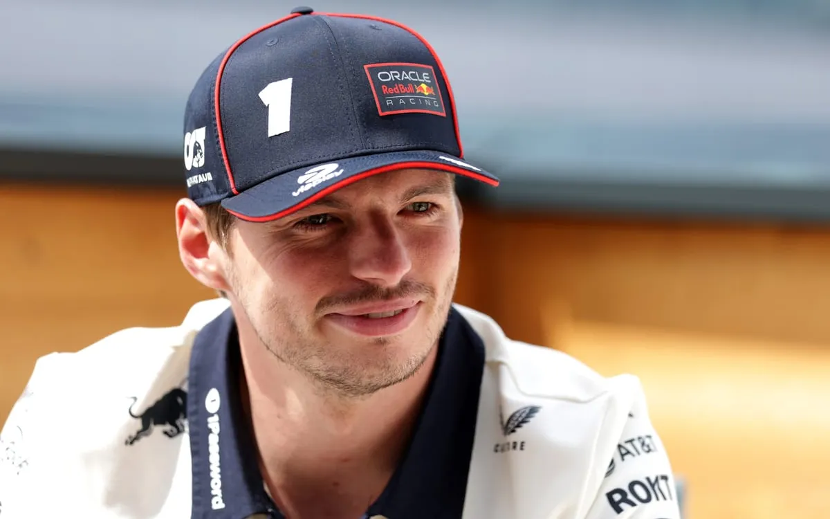The High-Stakes Showdown: Verstappen vs. Russell in F1's Driver Market