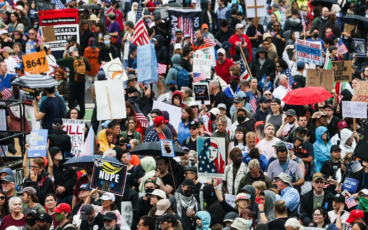 Thousands Rally in Philadelphia Against Trump's Policies in Historic 'No Kings' Protest