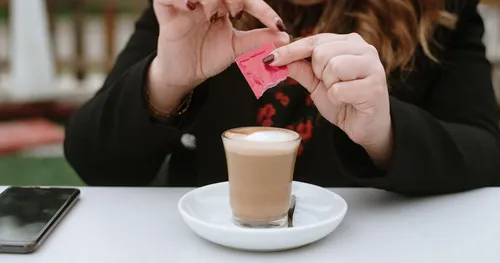 New Study Links Artificial Sweeteners to Cognitive Decline in Middle-Aged Adults