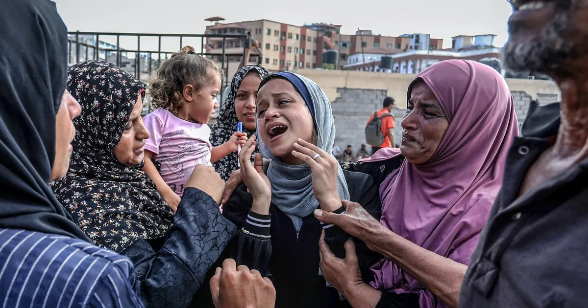 Tragic Assault: Israeli Troops Open Fire on Palestinians Seeking Food in Gaza
