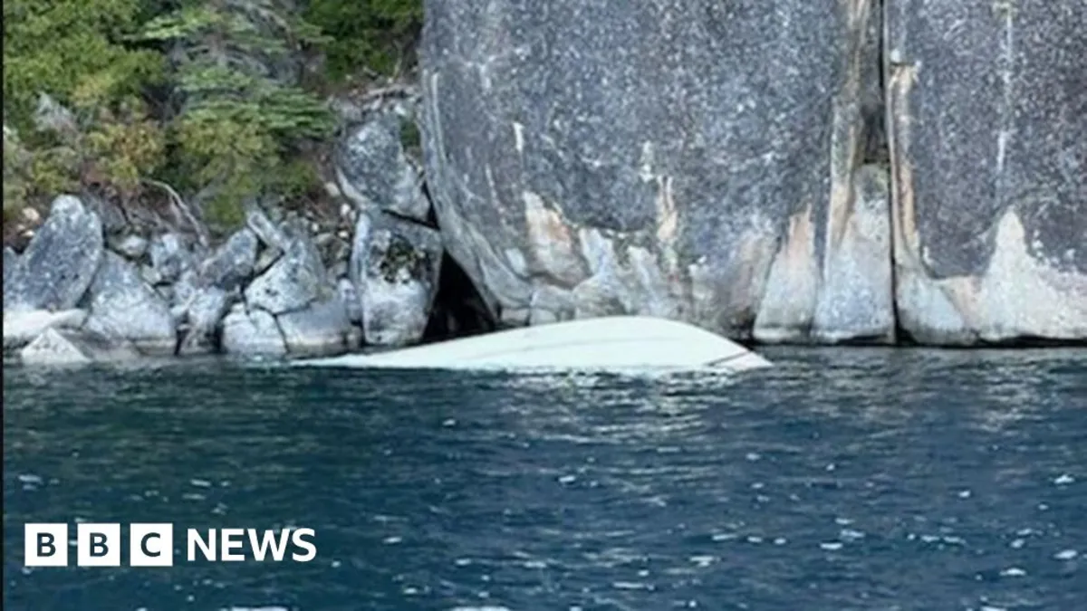 Tragic Boat Capsize in Lake Tahoe: Six Lives Lost Amid Fierce Winds