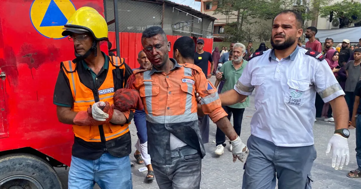 Tragic Strikes on Gaza Hospital Claim Lives of Journalists and Civilians