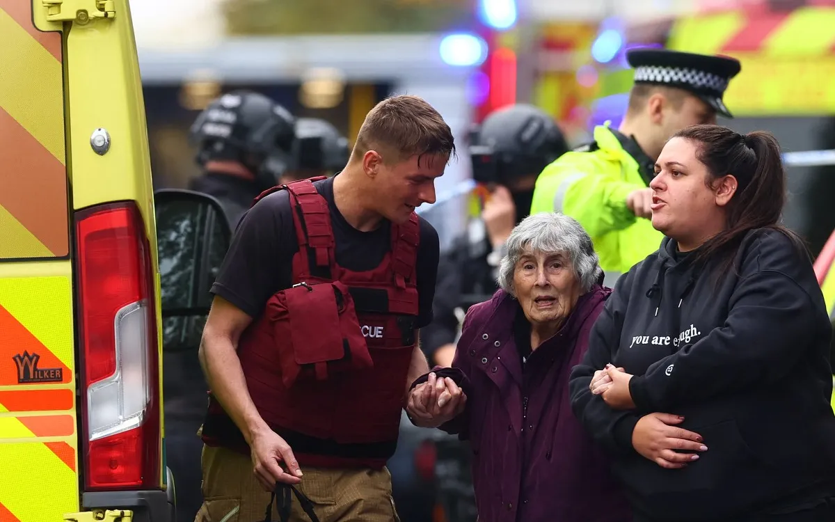 Tragic Terror Attack Hits Manchester Synagogue on Yom Kippur