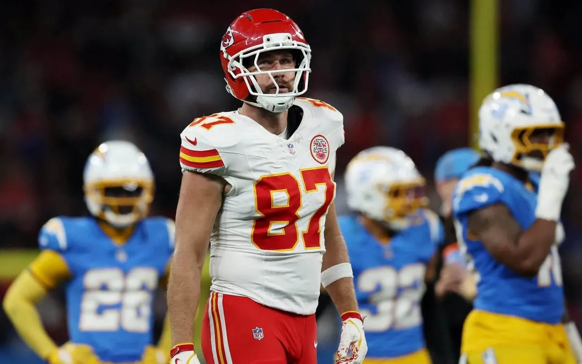 Travis Kelce Reflects on Frustrating Collision with Xavier Worthy in Chiefs' Loss