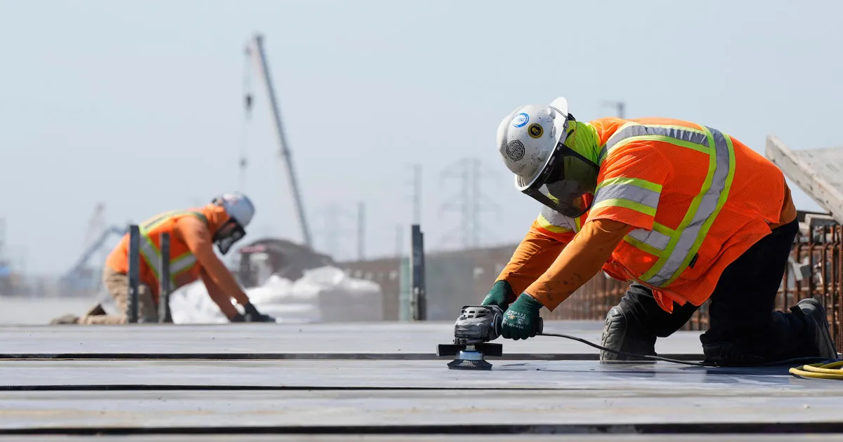 Trump Administration Cuts $4 Billion from California High-Speed Rail Project