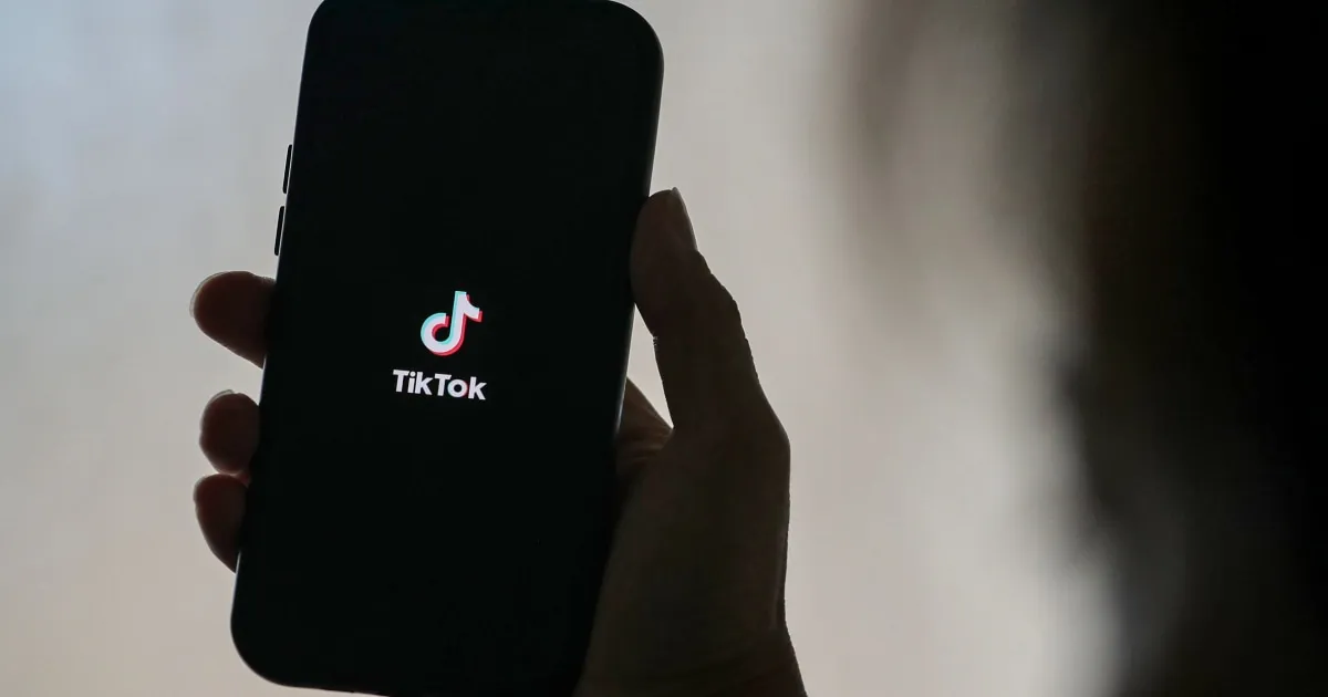 Trump Extends TikTok Sale Deadline: What It Means for Users