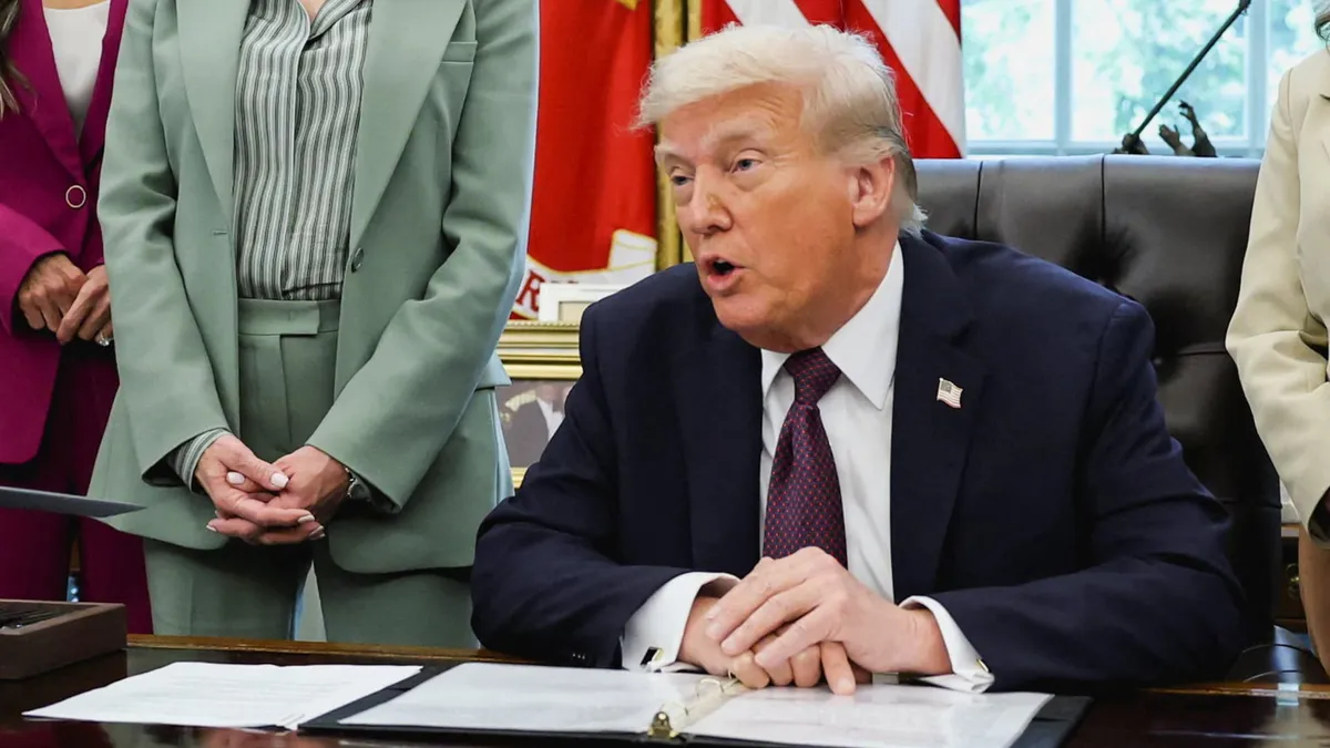 Trump Files $15 Billion Lawsuit Against The New York Times: A New Chapter in Media Battles
