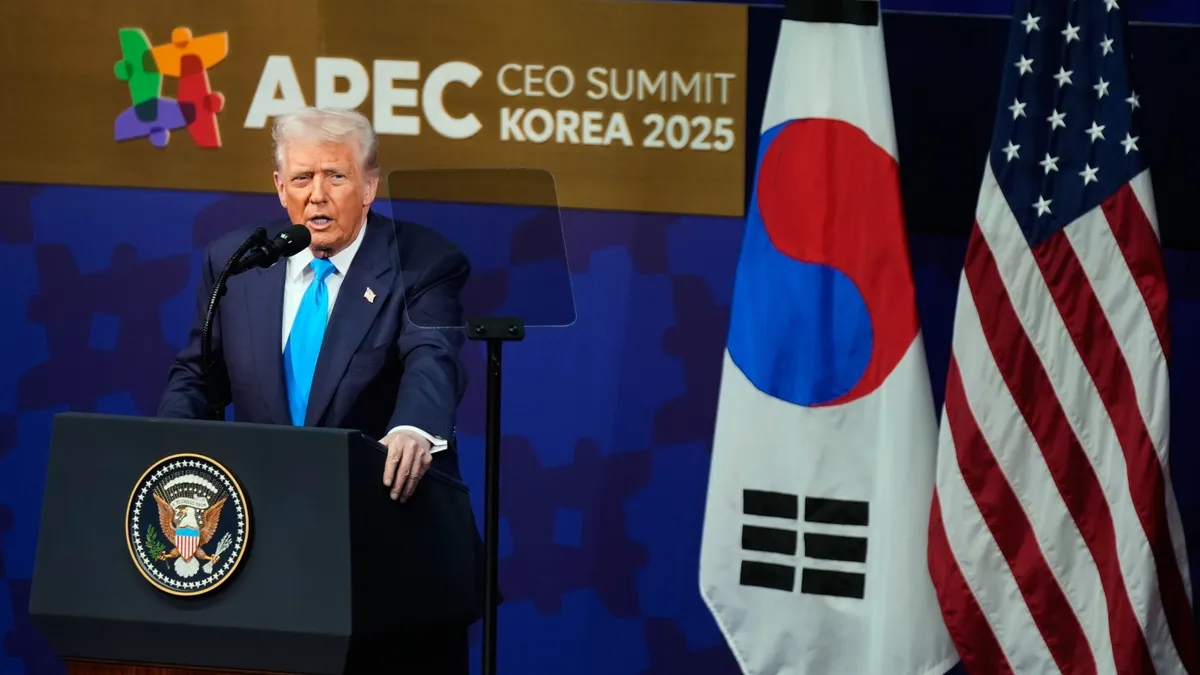 Trump Optimistic About Trade Deal with China at APEC