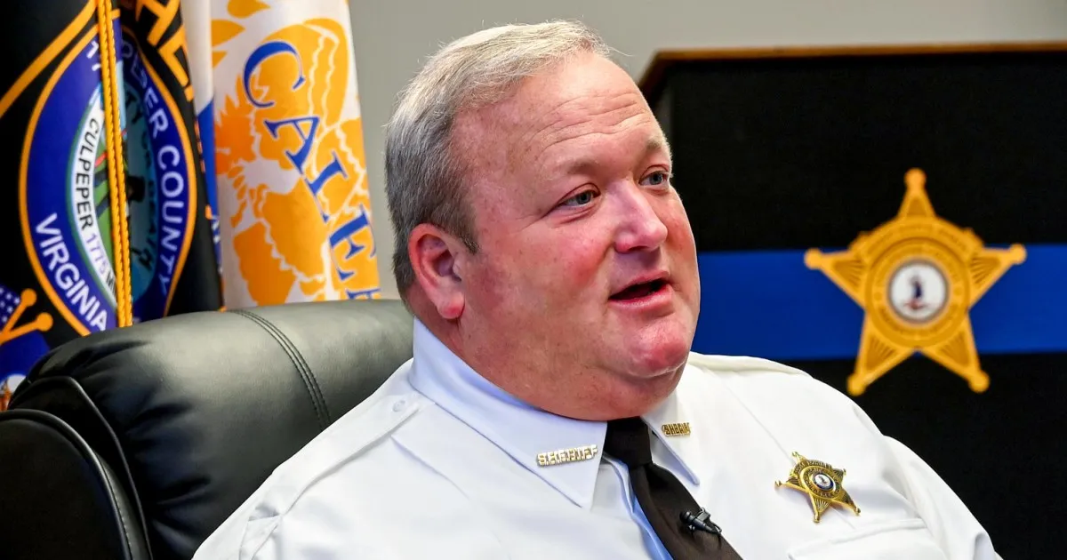 Trump Pardons Sheriff Convicted in Cash-for-Badges Scheme