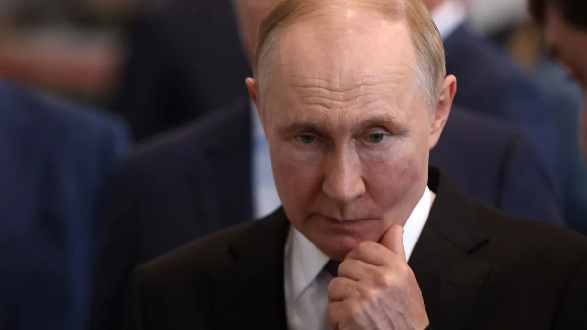 Trump Sets New Ultimatum for Putin: Ceasefire Deadline Looms