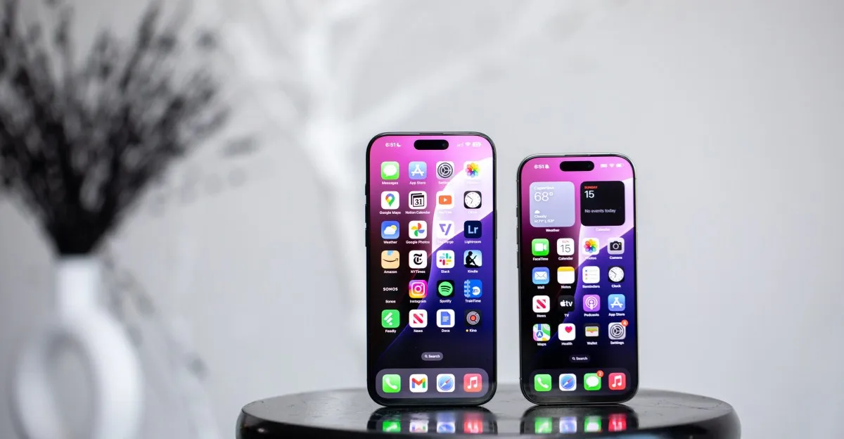 Trump Threatens 25% Tariff on iPhones Unless Apple Moves Production to U.S.