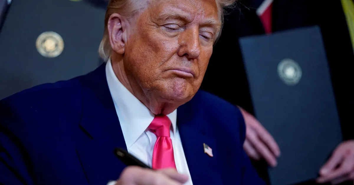 Trump's Executive Order on Debanking: A Game Changer for U.S. Banks?