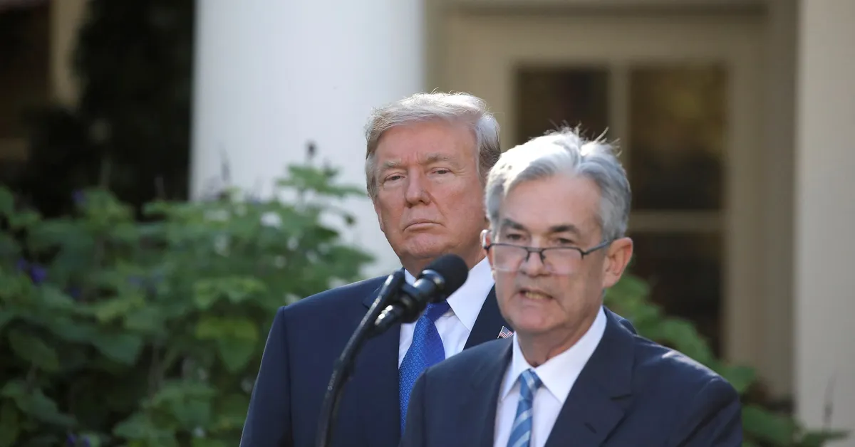 Trump's Fed Visit: A Tense Showdown with Jerome Powell