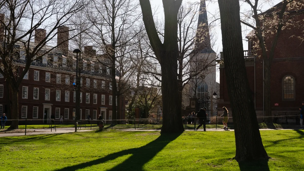 Trump's Harvard Attack: A Battle Over International Students and Academic Freedom