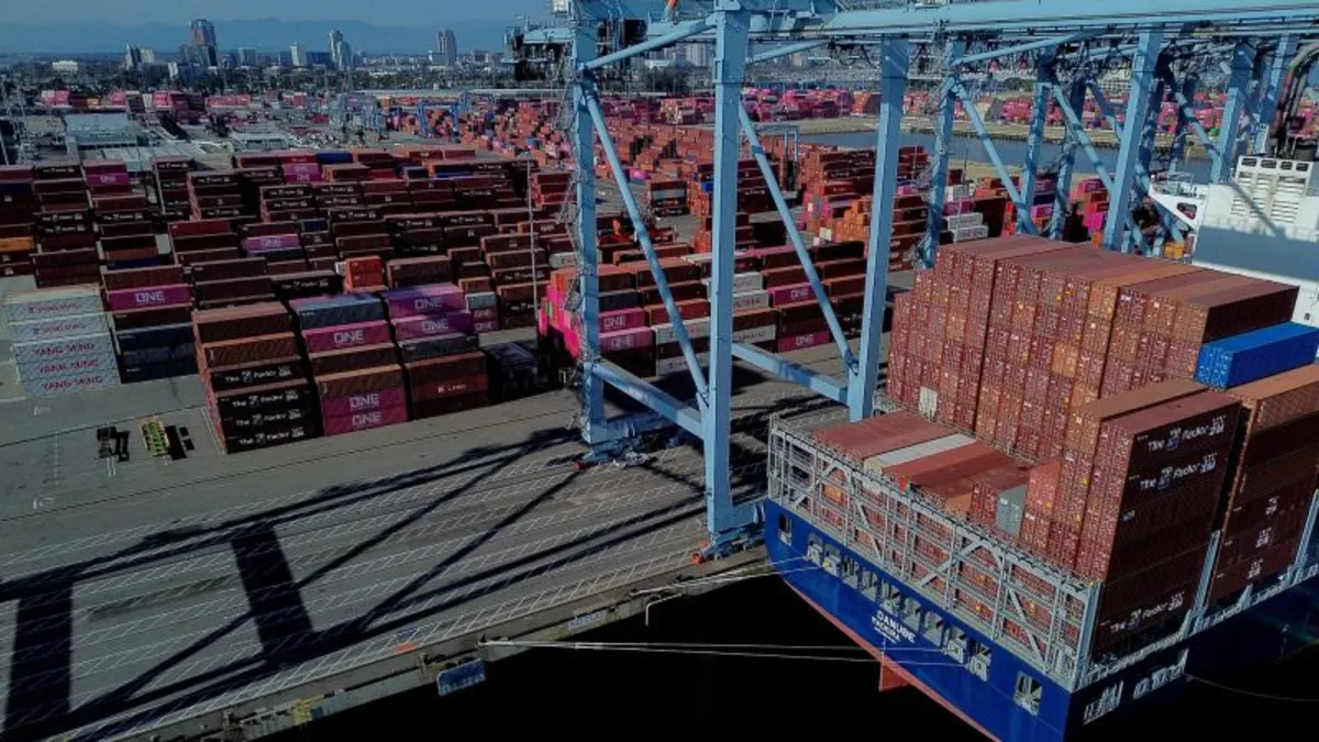 Trump's Tariff Dilemma: Supreme Court Case Could Change Everything