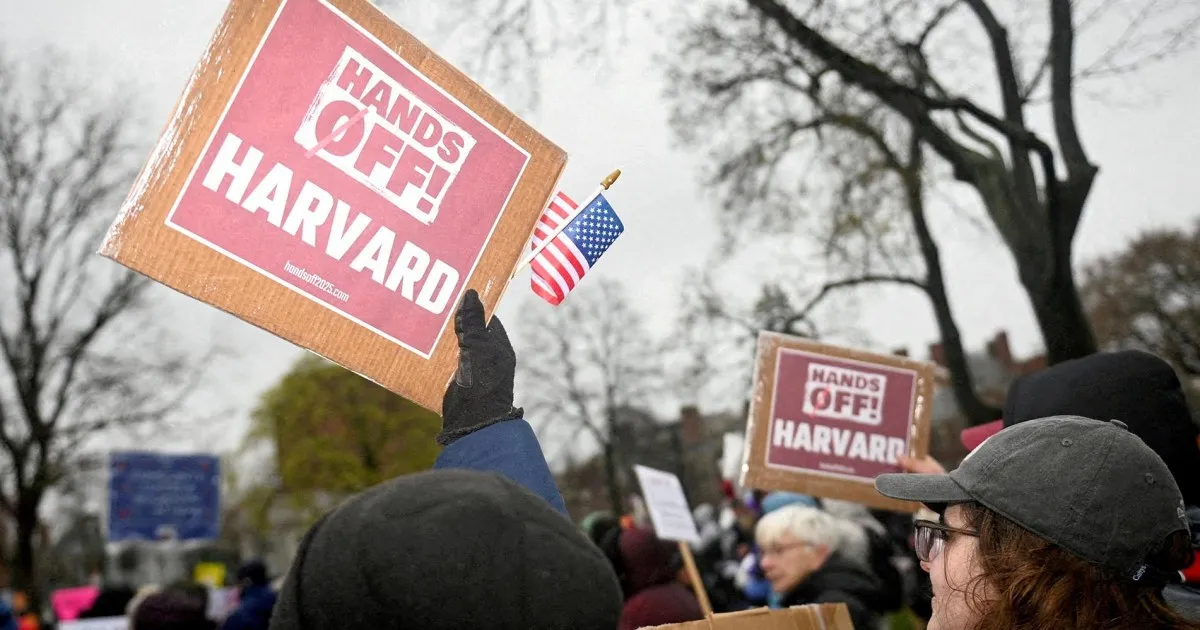 Trump's Threat to Harvard: Legal Experts Warn of Backlash