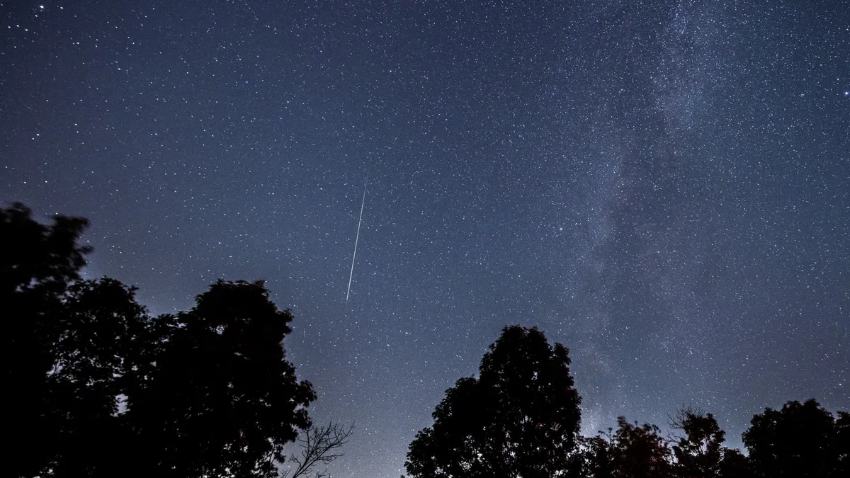 Unlock the Secrets of Summer Meteor Showers: Don't Miss These Four Gems!
