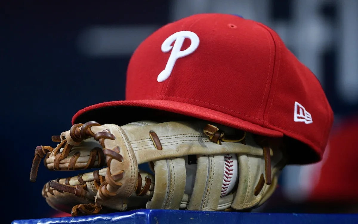 Unmasking 'Phillies Karen': No Connection to Hammonton Schools!