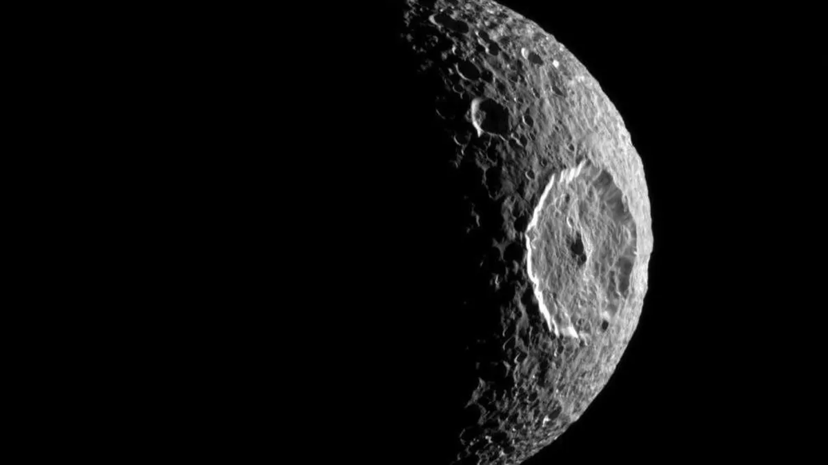 Unveiling Mimas: Evidence of a Newborn Ocean on Saturn's Icy Moon
