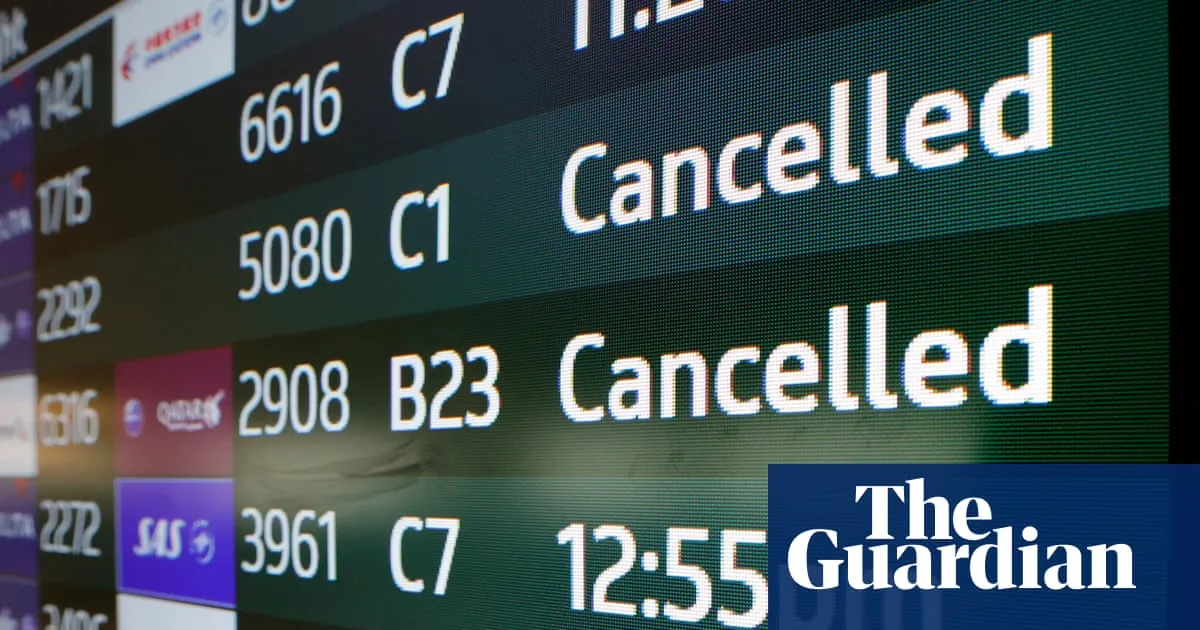 US Airlines Face Major Disruptions as Government Shutdown Continues