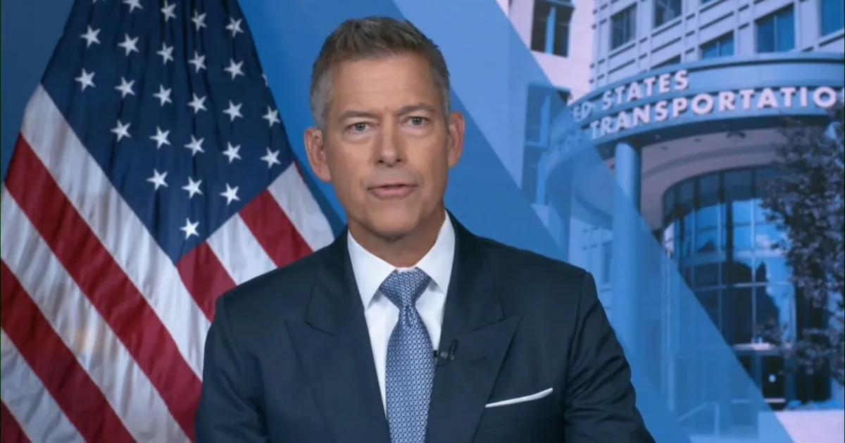 U.S. Airports Face Major Flight Reductions Amid Government Shutdown