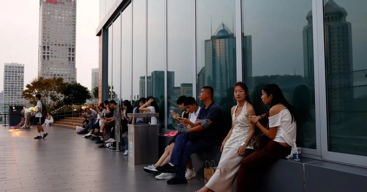 US and China Extend Tariff Truce: What It Means for Holiday Season Imports