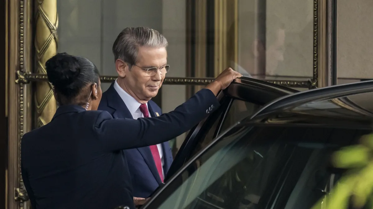 US-China Trade Talks Begin in Geneva Amidst Tariff Tensions