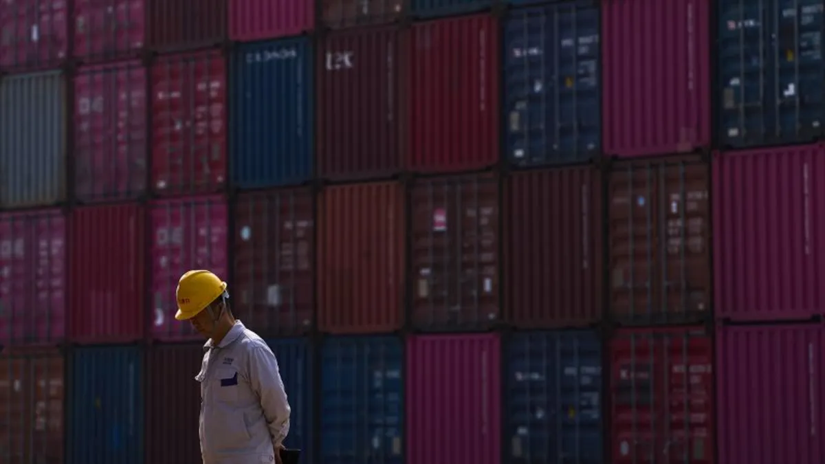 US-China Trade Tensions Escalate: Who's to Blame?