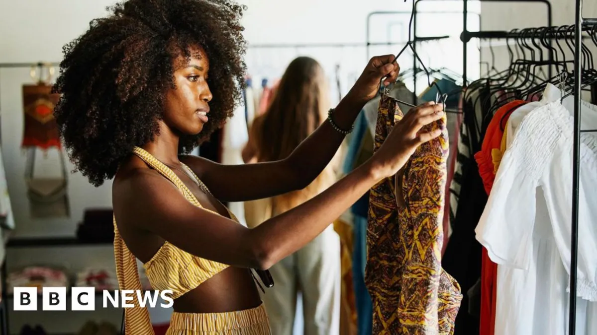 US Shoppers Brace for Price Hikes as Tariff Exemption Ends