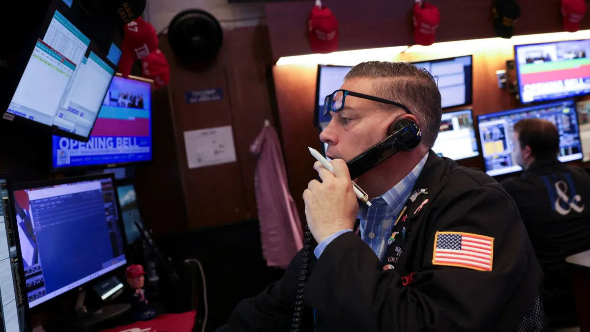 U.S. Treasury Yields Climb as Trade Tensions Escalate
