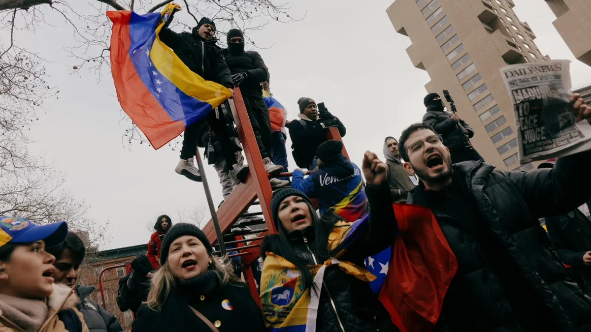 Venezuelan Architect Reacts to Maduro's Capture: Hope or Disappointment?