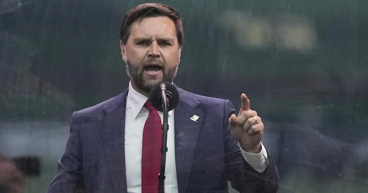 Vice President JD Vance’s Surprise Visit to Los Angeles Amid Immigration Raids