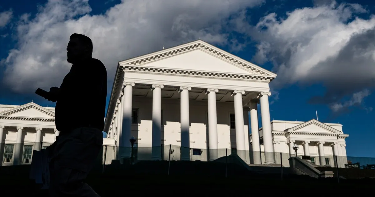 Virginia Senate Advances Key Amendment for Redistricting Ahead of Midterms