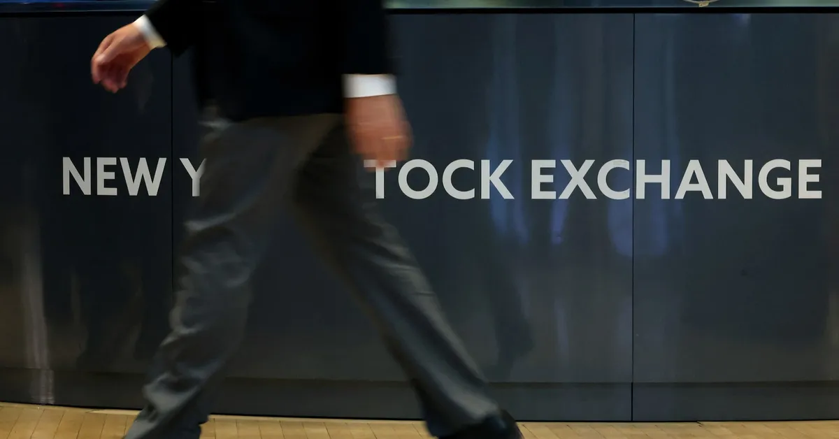 Wall Street Plummets Amid Israel-Iran Tensions: Airline Stocks Dive, Defense Firms Soar