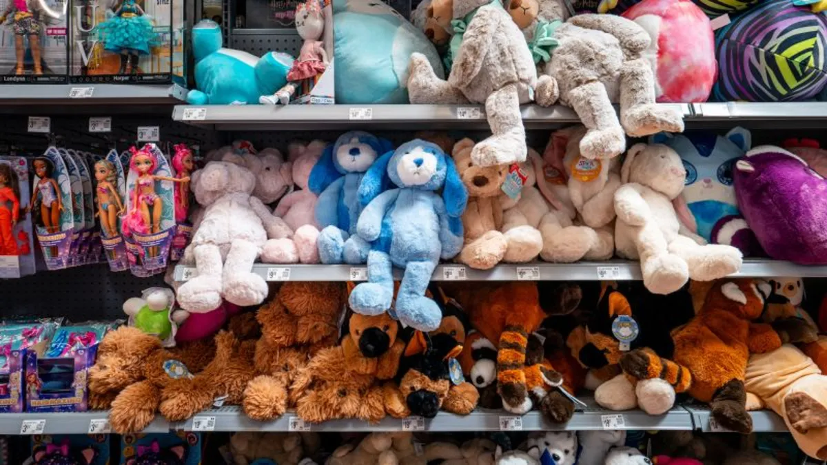 Walmart Warns of Price Increases as Tariffs Take Effect