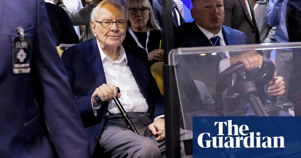 Warren Buffett Announces Retirement: A New Era for Berkshire Hathaway Begins